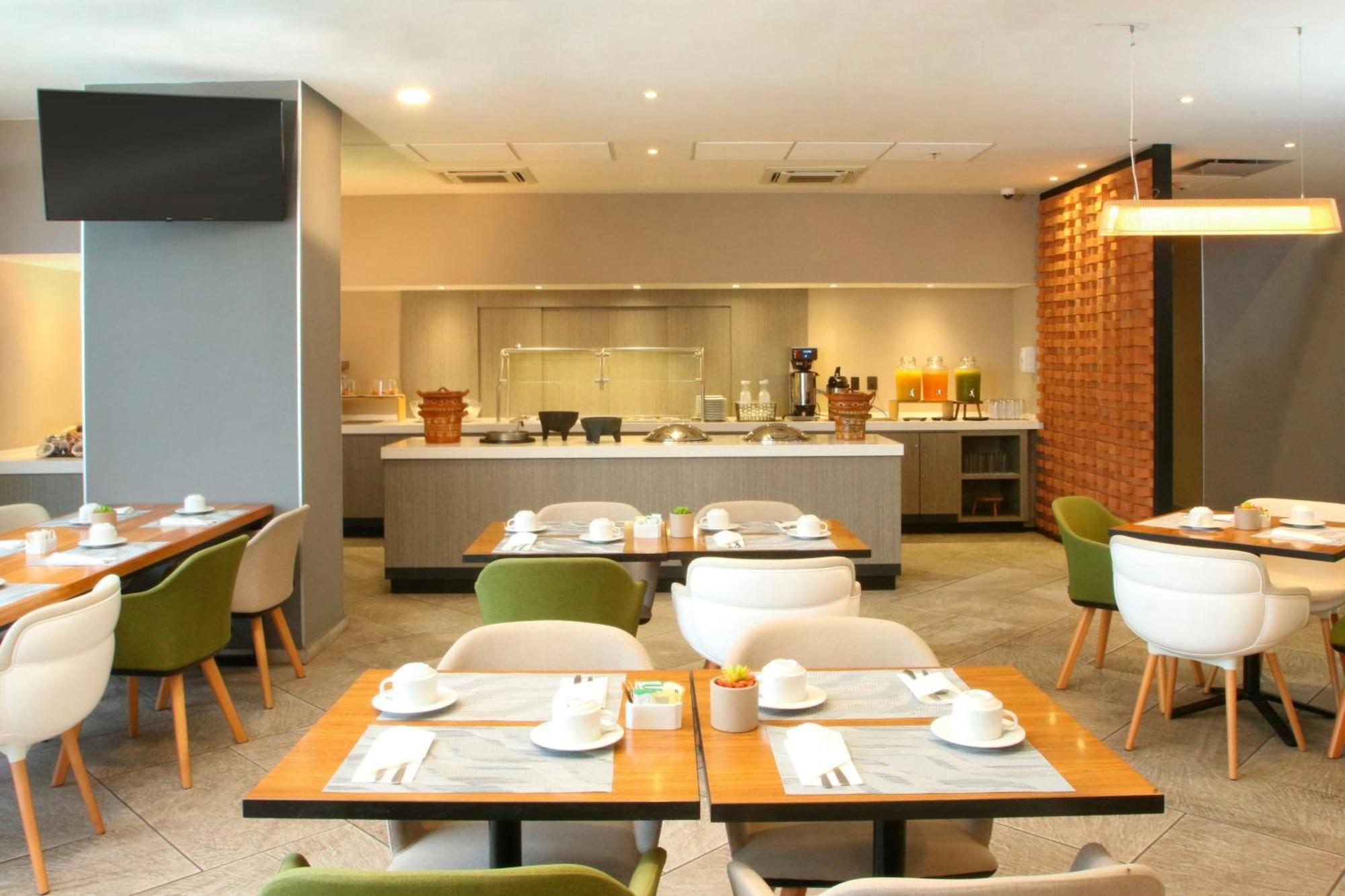 City Express Plus By Marriott Tampico Exterior photo
